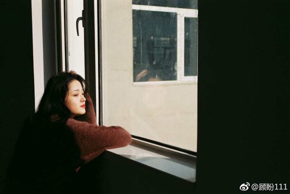 组图:西安欧亚学院气质校花 复古仙女