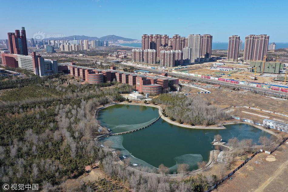 2019年2月16日,山东烟台,位于中国农业大学烟台校区的一个人工湖,从