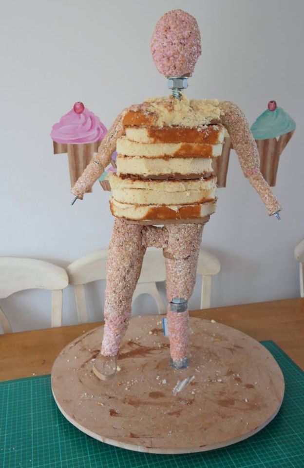 乔治小王子人形蛋糕获国际大奖 造型逼真(双语)