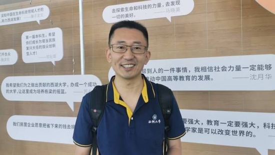 43岁的新生鲍光胜