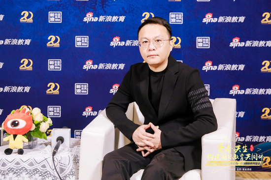 2020年,"美术宝教育"在线上美术教育领域的布局进行