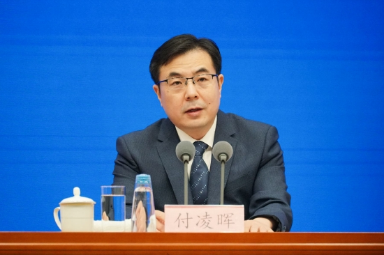 国家统计局：青年人就业压力大的问题仍较突出