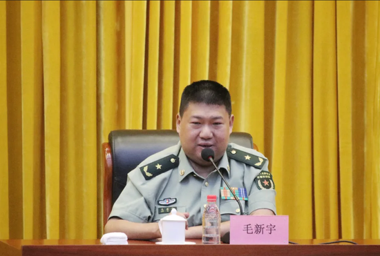 中国人民解放军军事科学院战争研究院研究员毛新宇少将