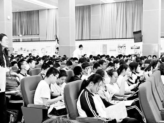 给娃过生日咋成了年度“大考”