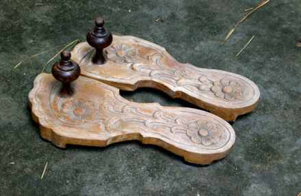  世界怪鞋TOP10：中国三寸金莲鞋拔得头筹