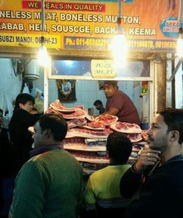 猪肉160卢比(约16元RMB)1公斤!排骨200卢比(约20元RMB)1公斤!和国内价格差不多