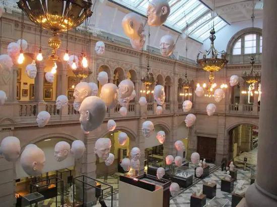 一般而言,博物馆的最大问题是专业性过强,展品的重要性,从摆放的位置