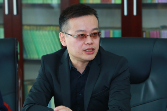 中国人民大学国学院谷曙光教授