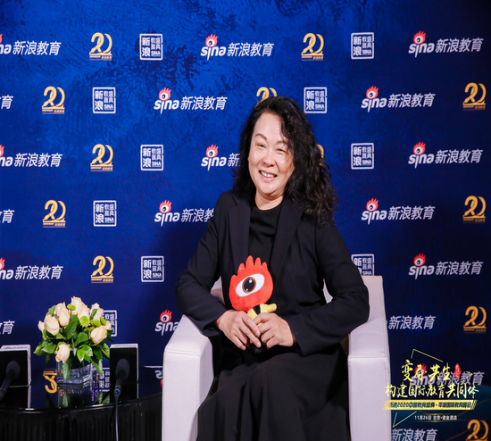 2020新浪教育盛典访谈:成都新津墨尔文学校潘璠|2020新浪教育盛典|潘璠|成都新津墨尔文学校_新浪教育_新浪网