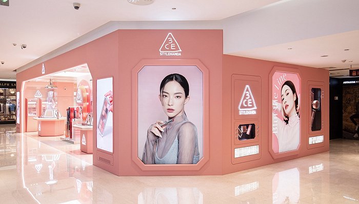 网红韩妆3CE加快在中国线下开店，但速度还是比不上山寨店|大悦城|3CE_新浪教育_新浪网