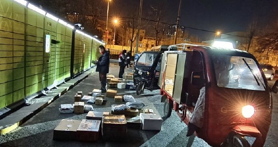 投入上亿元补贴春节不打烊快递员留守还是回家