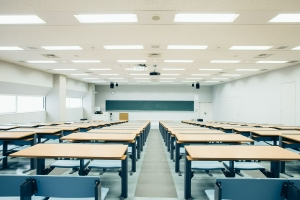 教育部：严厉打击学科类培训隐形变异等突出问题