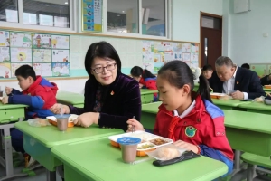 多地应对学生开学后心理健康:不得要求学生凭寒假作业报到