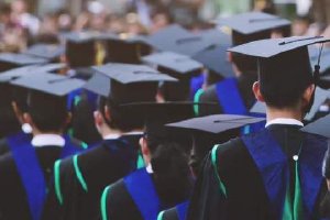 没考上可退费？“考公”培训靠谱吗？