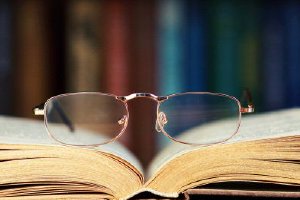 坚持对涉考违法违规行为“零容忍”