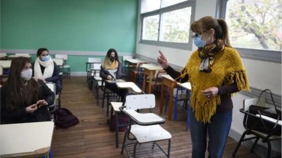 阿根廷新冠肺炎治愈率超85% 首都各级学校复课