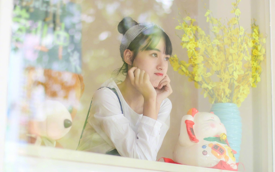 糖果少女假日写真 嘟嘴卖萌少女感十足