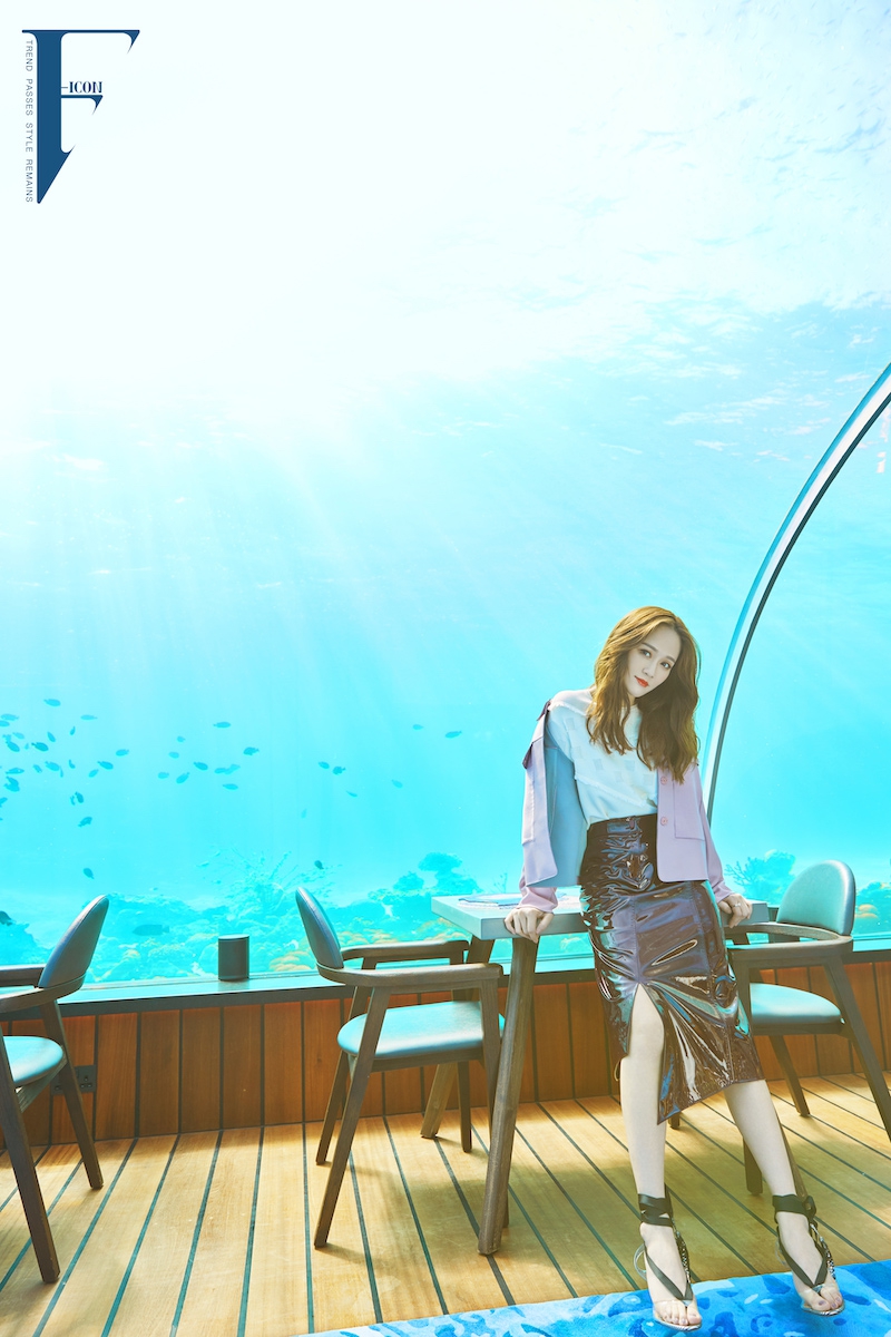 陈乔恩慢游马尔代夫人景合一_高清图集_新浪网