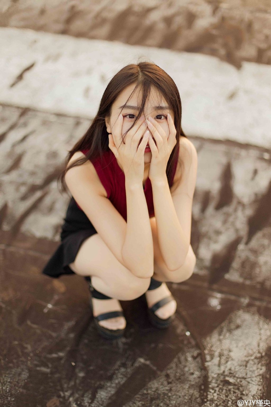 迷你裙美女唯美写真