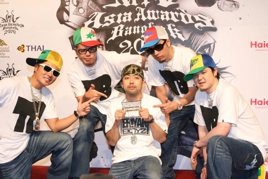 Teriyaki Boyz 组合成员 | Via deeper