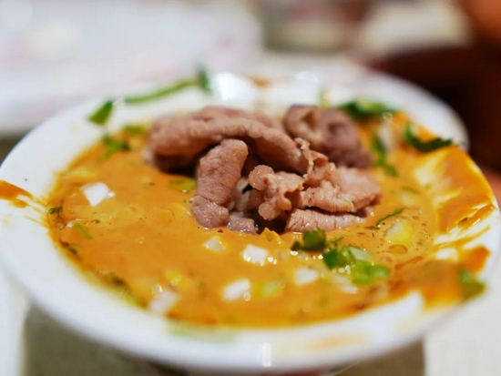 为了吃一口正宗羊肉自驾700公里 挖到了年度最爱的美食高地