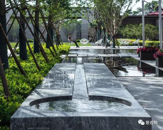 出彩的造型水景原来还可以这样设计