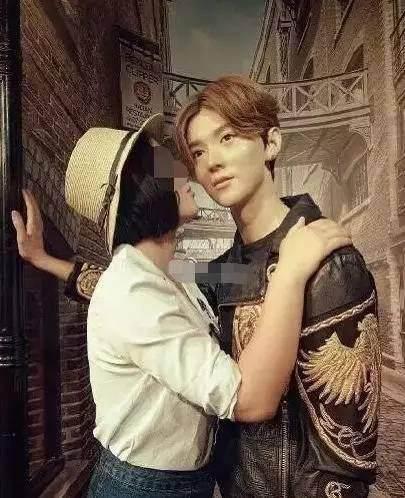 鹿晗高人气成大众偶像