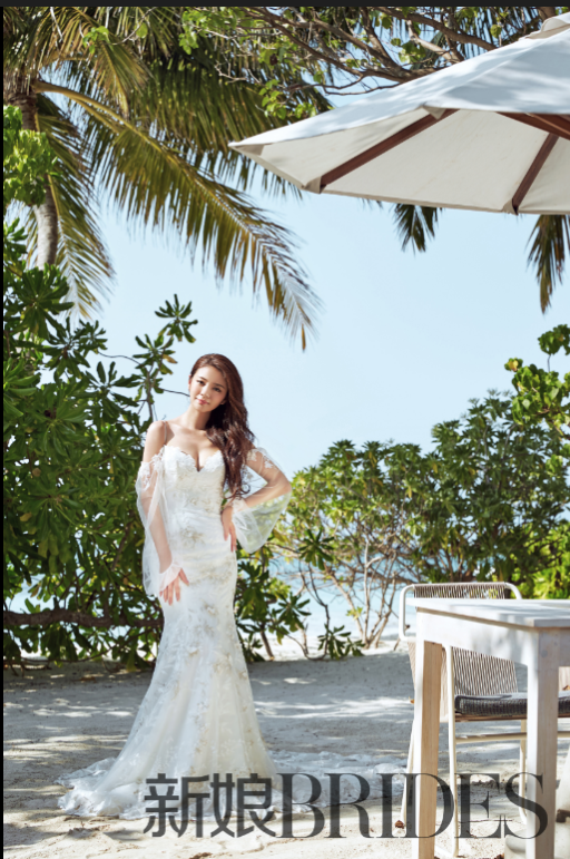 安以轩披上婚纱,让美没有束缚