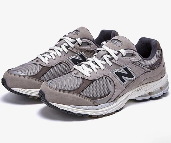 New Balance 2002raw 市场价 1000