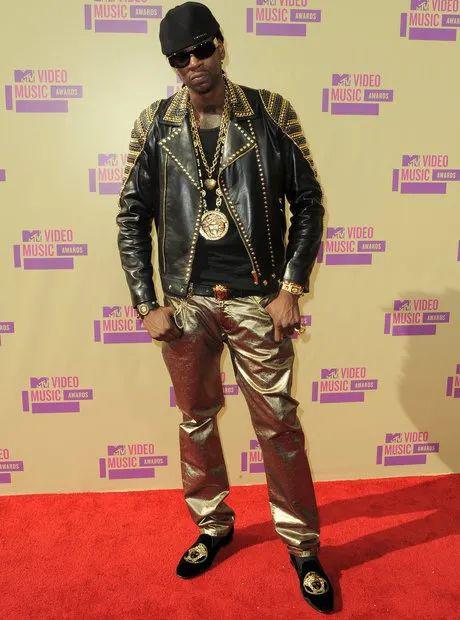 曾经的时尚黑洞drake凭什么借着新联名咸鱼翻身