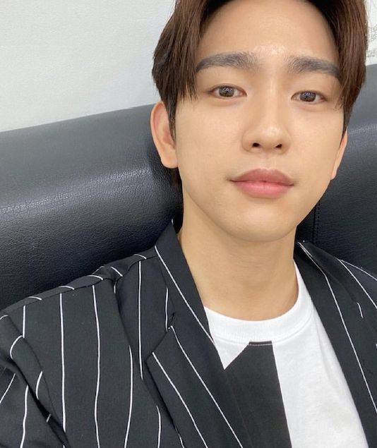 0基础护肤教学看完它80的男生皮肤都变好了