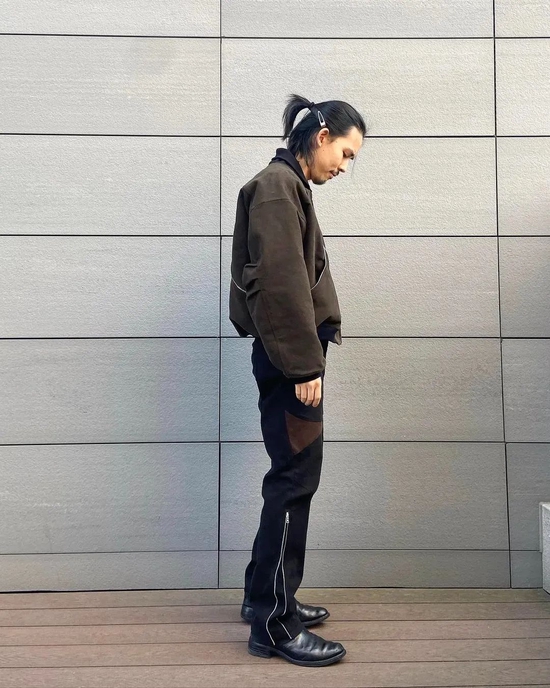 Calathea curved-seam Trousers