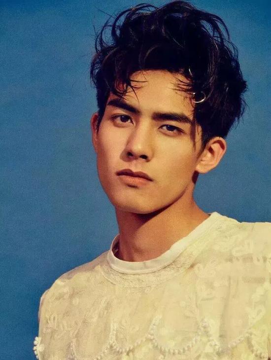 盐系还是甜系罗云熙王子异都是浓颜系