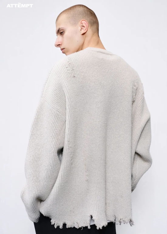 ATTEMPT Irregular Hem Destruction Sweater