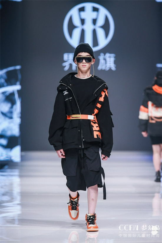 潮牌青少年服装加盟店推荐（潮牌青少年服装加盟店）