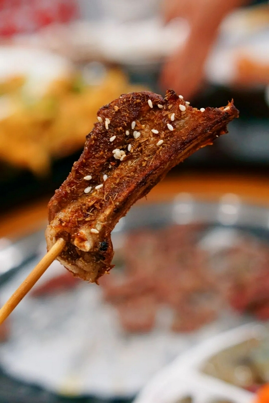 为了吃一口正宗羊肉自驾700公里 挖到了年度最爱的美食高地