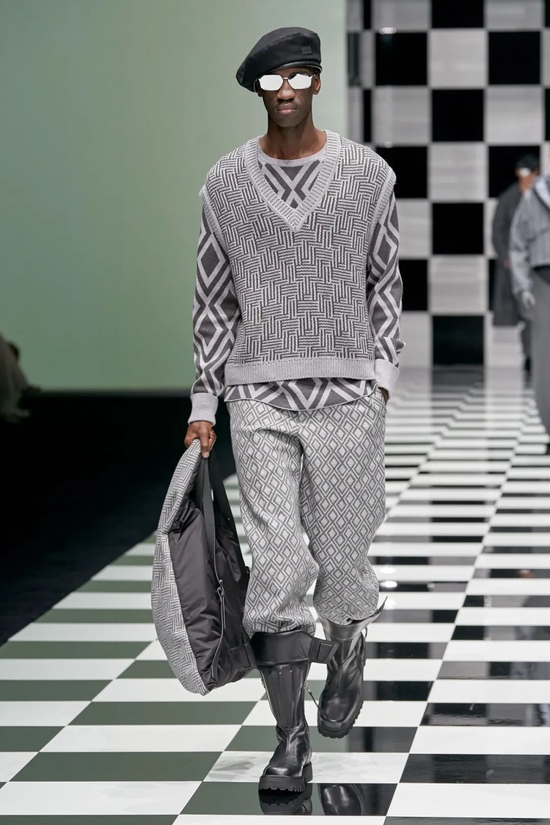 Emporio Armani 2022 秋季系列