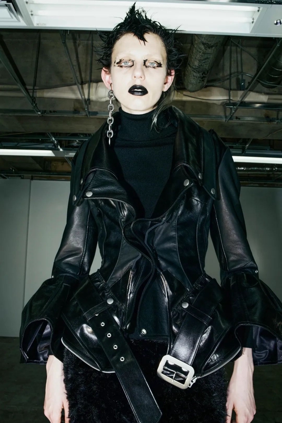 Junya Watanabe 2022 FW / Via VOGUE
