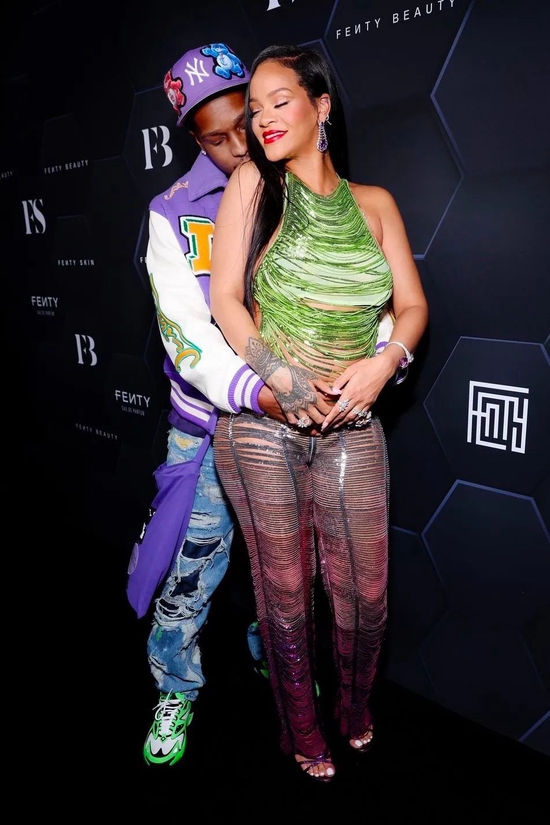 A$AP Rocky & Rihanna / Via BRAZZER