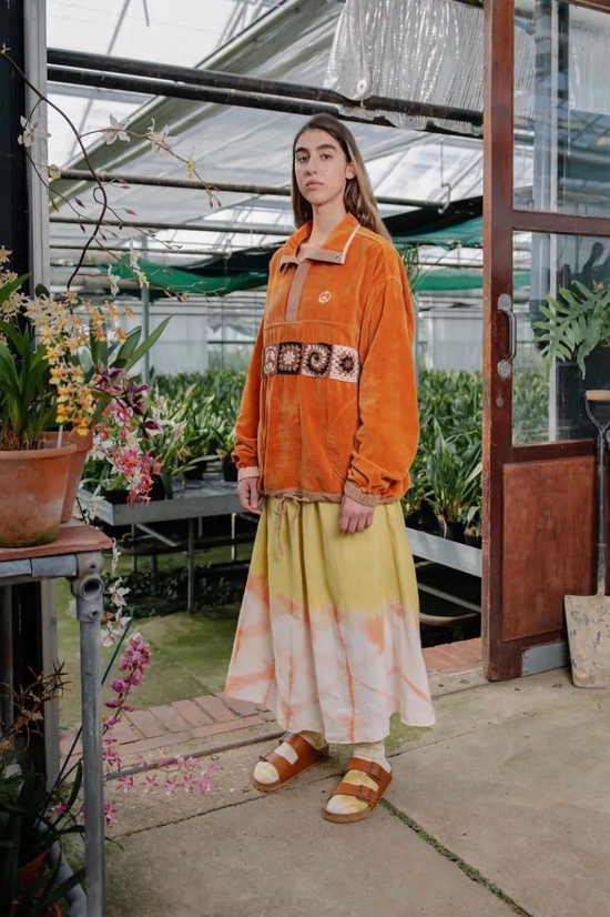 Organic Cotton Sweatshirt / Via STORY mfg。