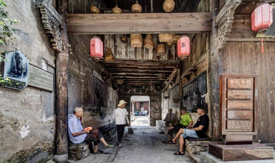 王源最新综艺在此取景 少有人知的古镇再也藏不住了