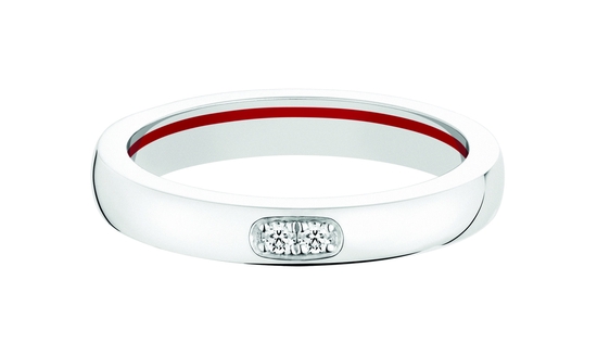 QEELIN Hong Xian系列铂金戒指 铂金戒身内嵌HyCeram®陶瓷红线 镶饰2颗美钻