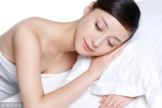 打完瘦脸针后能侧卧睡吗?