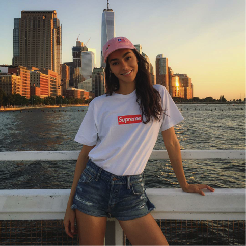 街头女神潮流宠儿adrianneho中秋下凡啦