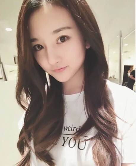 小时候的杨幂李小璐也超激萌 |阿拉蕾|梨涡妹妹|萌娃_新浪女性_新浪网