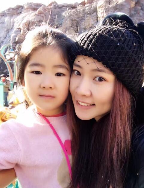 郭涛老婆与女儿