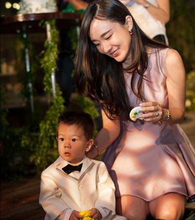 成名前被扒黑历史,曾任性表白甄子丹,今变时尚辣妈|甄子丹|霍思燕