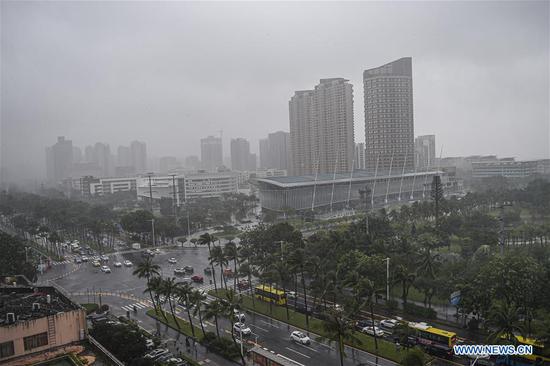 Photo taken on Oct. 28, 2020 shows a view in Haikou, south China's Hainan Province. Molave weakened from a super typhoon to typhoon on Wednesday morning, bringing rainstorms to the island province of Hainan in south China, the local weather bureau said. (Xinhua/Pu Xiaoxu)