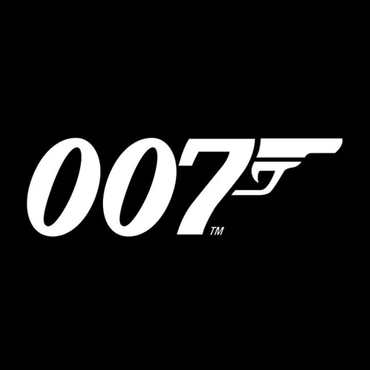 《007》