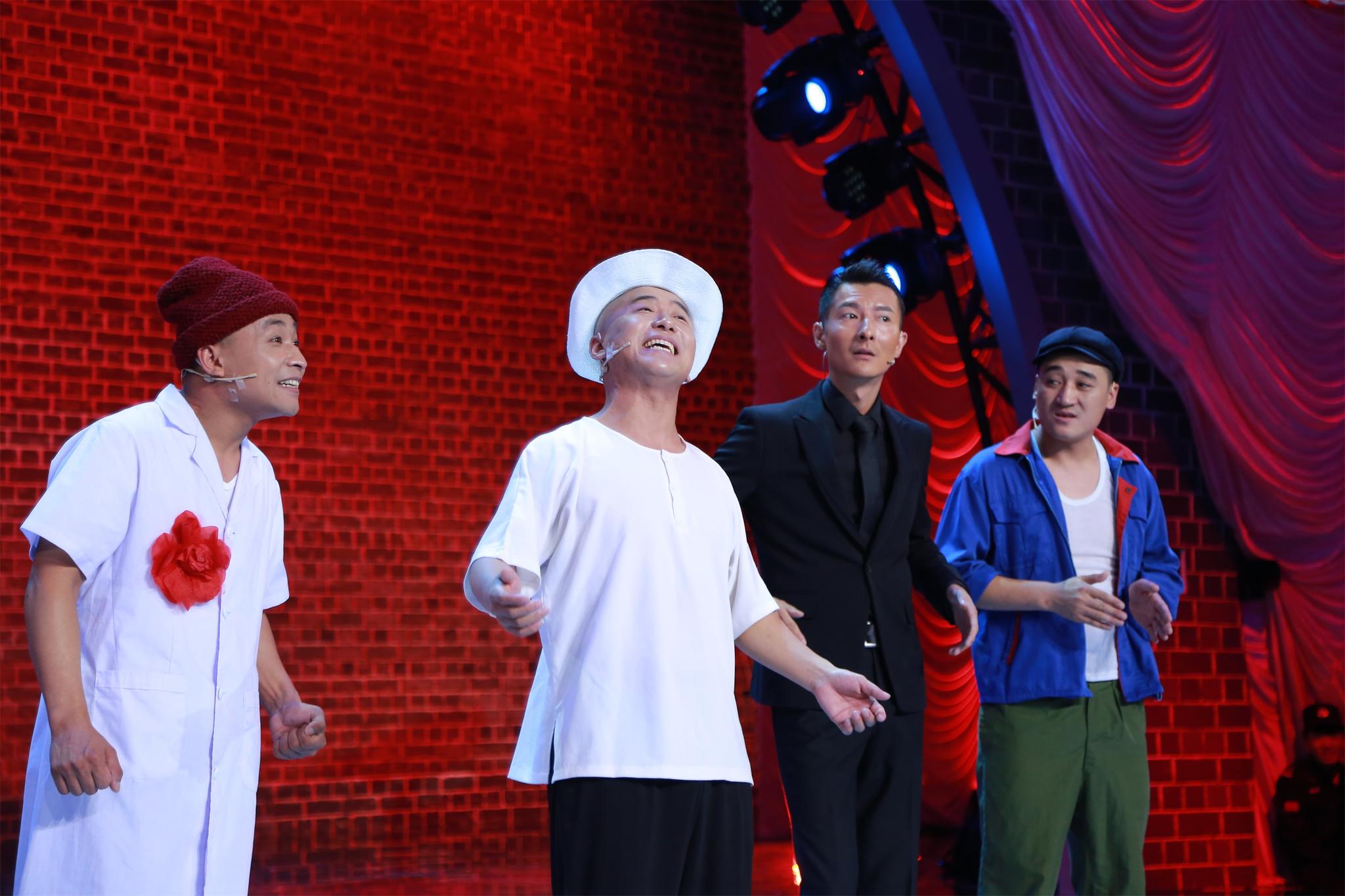 郭德纲索吻乌克兰美女亲洋妞乐开花